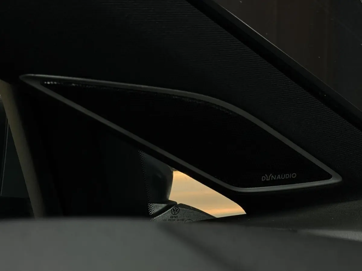 2.0 TSI 4Motion R|Pano|Dyn|CarPlay|ACC|Sfeer