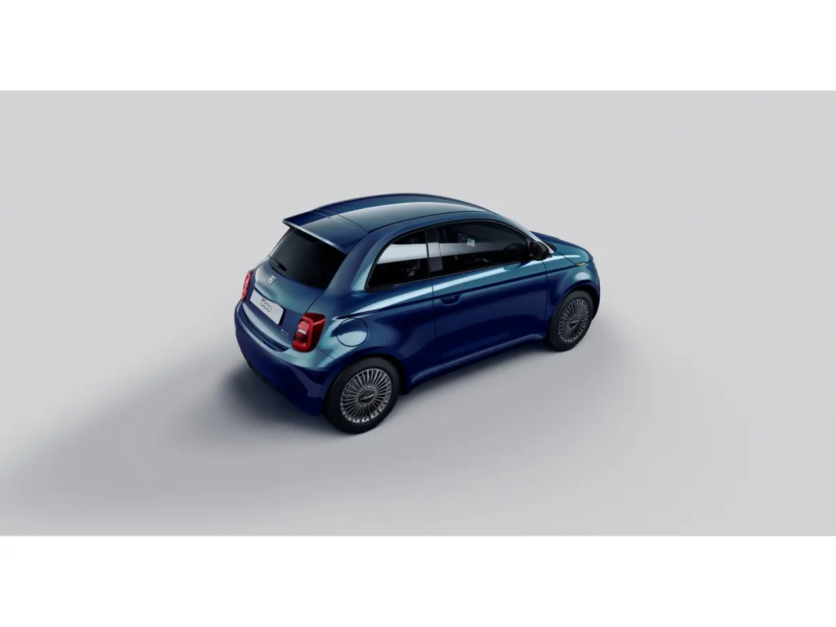 ICON | 10,25" touchscreen radio met Bluetooth, DAB & USB | Automatische airconditioning | Isofix bevestigingspunten op de achterstoelen