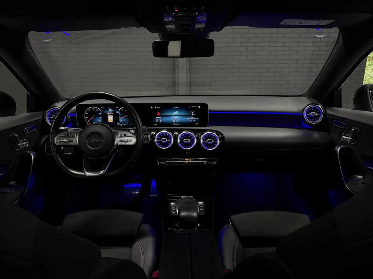 180 AMG|Pano|Memory|Sfeer|Camera|Keyless