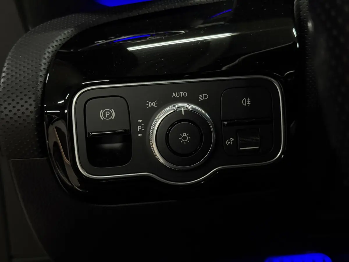 180 AMG|Pano|Memory|Sfeer|Camera|Keyless