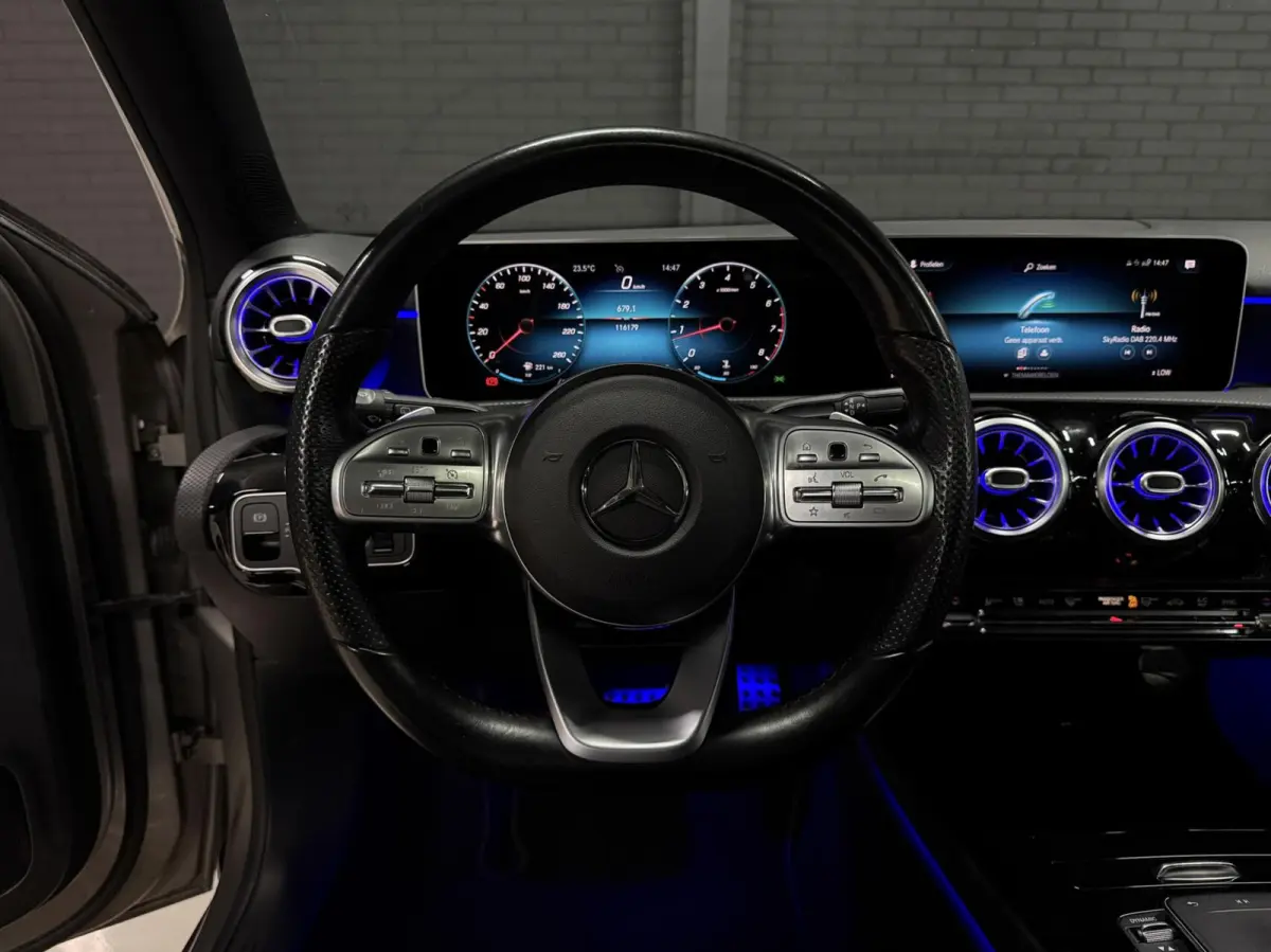 180 AMG|Pano|Memory|Sfeer|Camera|Keyless