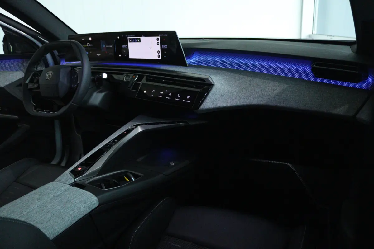 GT 73 kWh | SOH 94% | Adapt. Cruise | Stoel+Stuurverwarming | Elektr. klep | Keyless | Navi | Trekhaak | Matrix | Carplay |