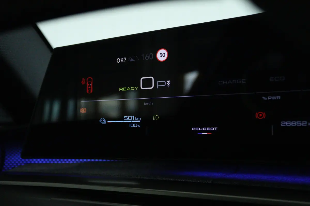 GT 73 kWh | SOH 94% | Adapt. Cruise | Stoel+Stuurverwarming | Elektr. klep | Keyless | Navi | Trekhaak | Matrix | Carplay |