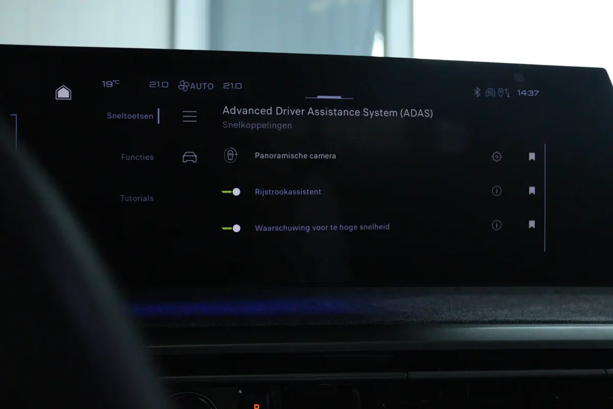 GT 73 kWh | SOH 94% | Adapt. Cruise | Stoel+Stuurverwarming | Elektr. klep | Keyless | Navi | Trekhaak | Matrix | Carplay |