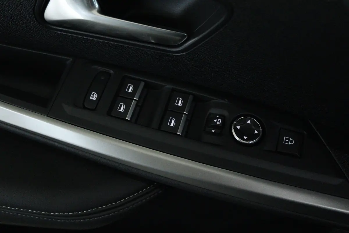 GT 73 kWh | SOH 94% | Adapt. Cruise | Stoel+Stuurverwarming | Elektr. klep | Keyless | Navi | Trekhaak | Matrix | Carplay |