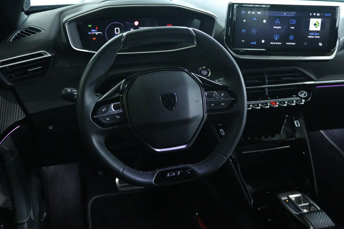 1.2 Hybrid 145 GT | Adapt. Cruise | 360 Camera | Keyless | 18 Inch | Navi | Carplay | Climate | NL-Auto | LED |