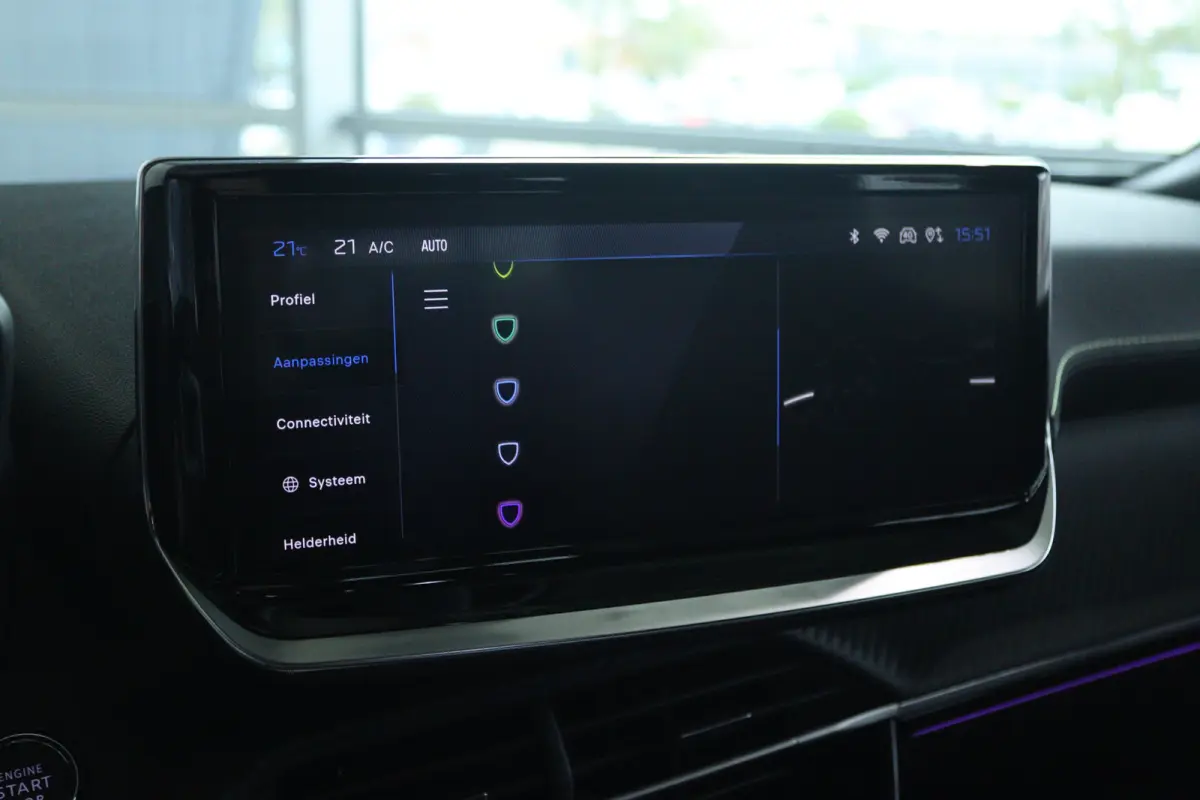 1.2 Hybrid 145 GT | Adapt. Cruise | 360 Camera | Keyless | 18 Inch | Navi | Carplay | Climate | NL-Auto | LED |