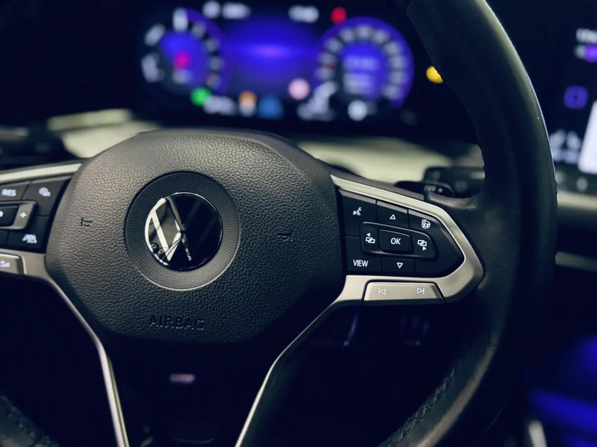 1.4 TSI eHybrid Navi/ CarPlay/ Stoelmassage