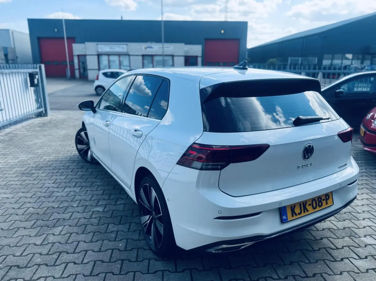1.4 TSI eHybrid Navi/ CarPlay/ Stoelmassage