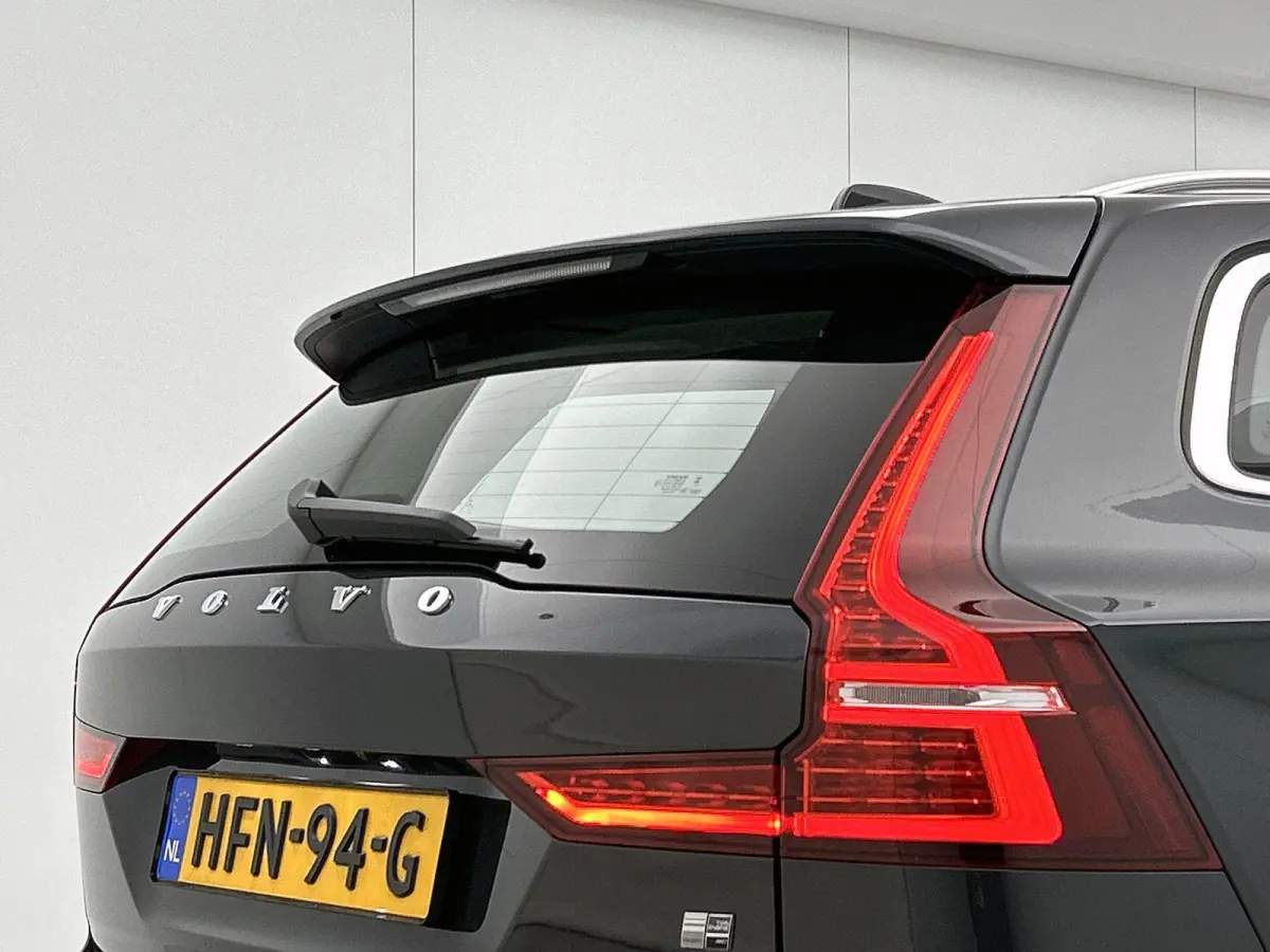2.0 T6 Twin Engine AWD Inscription | Automaat | LMV | Leder | Cruise control | Climate control | Trekhaak | Apple CarPlay | Stoel verwarming | Memory seats | Harman Kardon | 360 Camera