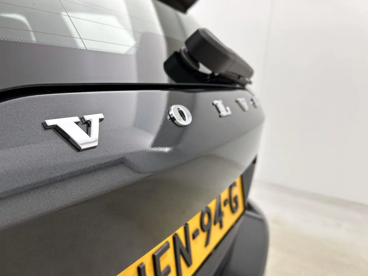 2.0 T6 Twin Engine AWD Inscription | Automaat | LMV | Leder | Cruise control | Climate control | Trekhaak | Apple CarPlay | Stoel verwarming | Memory seats | Harman Kardon | 360 Camera
