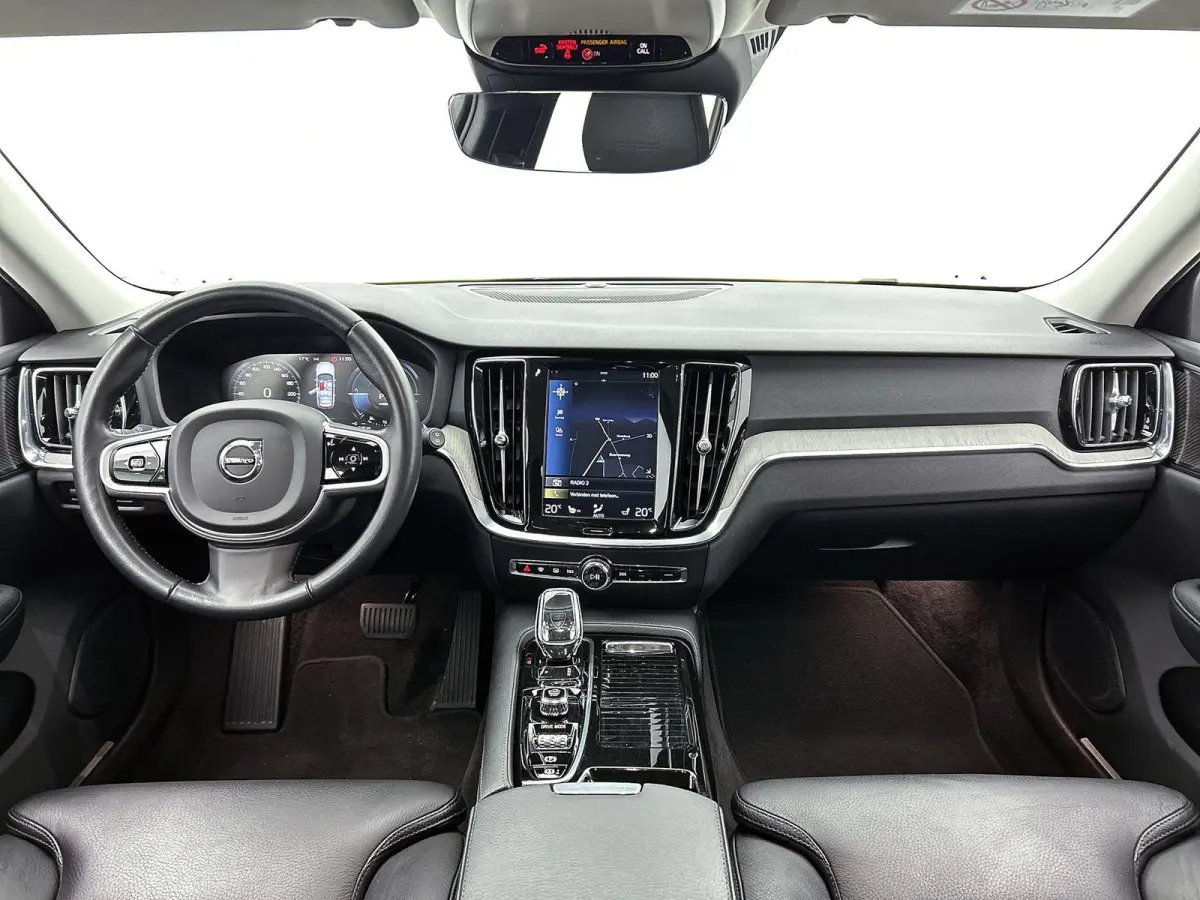 2.0 T6 Twin Engine AWD Inscription | Automaat | LMV | Leder | Cruise control | Climate control | Trekhaak | Apple CarPlay | Stoel verwarming | Memory seats | Harman Kardon | 360 Camera
