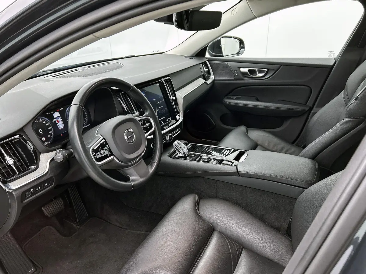 2.0 T6 Twin Engine AWD Inscription | Automaat | LMV | Leder | Cruise control | Climate control | Trekhaak | Apple CarPlay | Stoel verwarming | Memory seats | Harman Kardon | 360 Camera