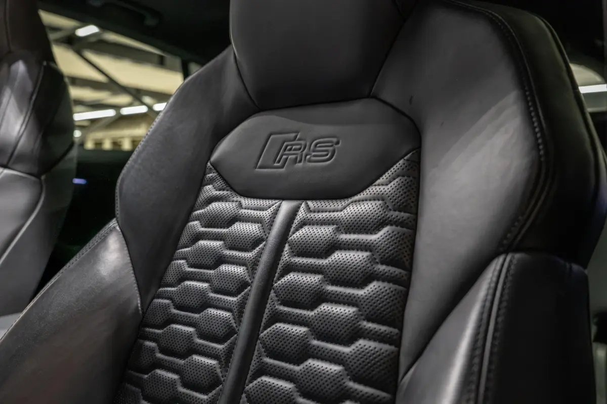 RS 4.0 TFSI quattro Kleppensysteem | Achterasbesturing |  Pano | Softclose l Glascoating