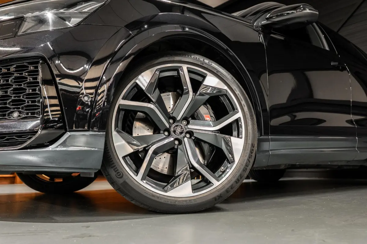 RS 4.0 TFSI quattro Kleppensysteem | Achterasbesturing |  Pano | Softclose l Glascoating