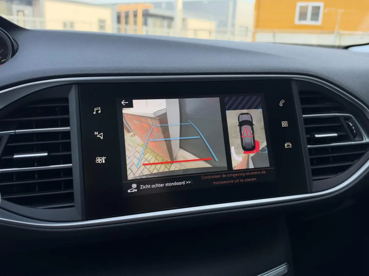 1.2 PureTech Blue Lease Premium | Panorama | Carplay | Camera | Cruise | Sensoren | Lichtmetaal