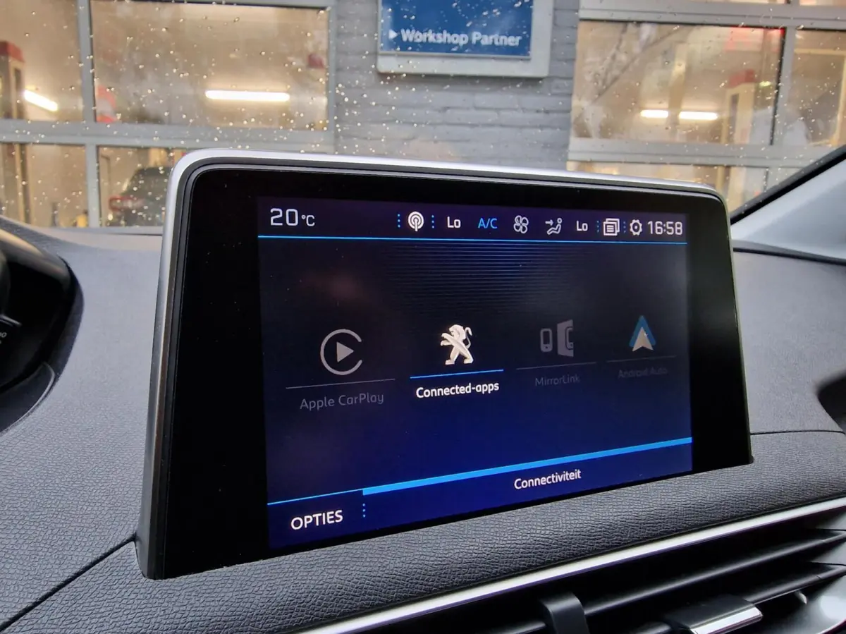 1.2 PureTech Allure|Clima|Trekhaak|Carplay|360 camera|19-inch|