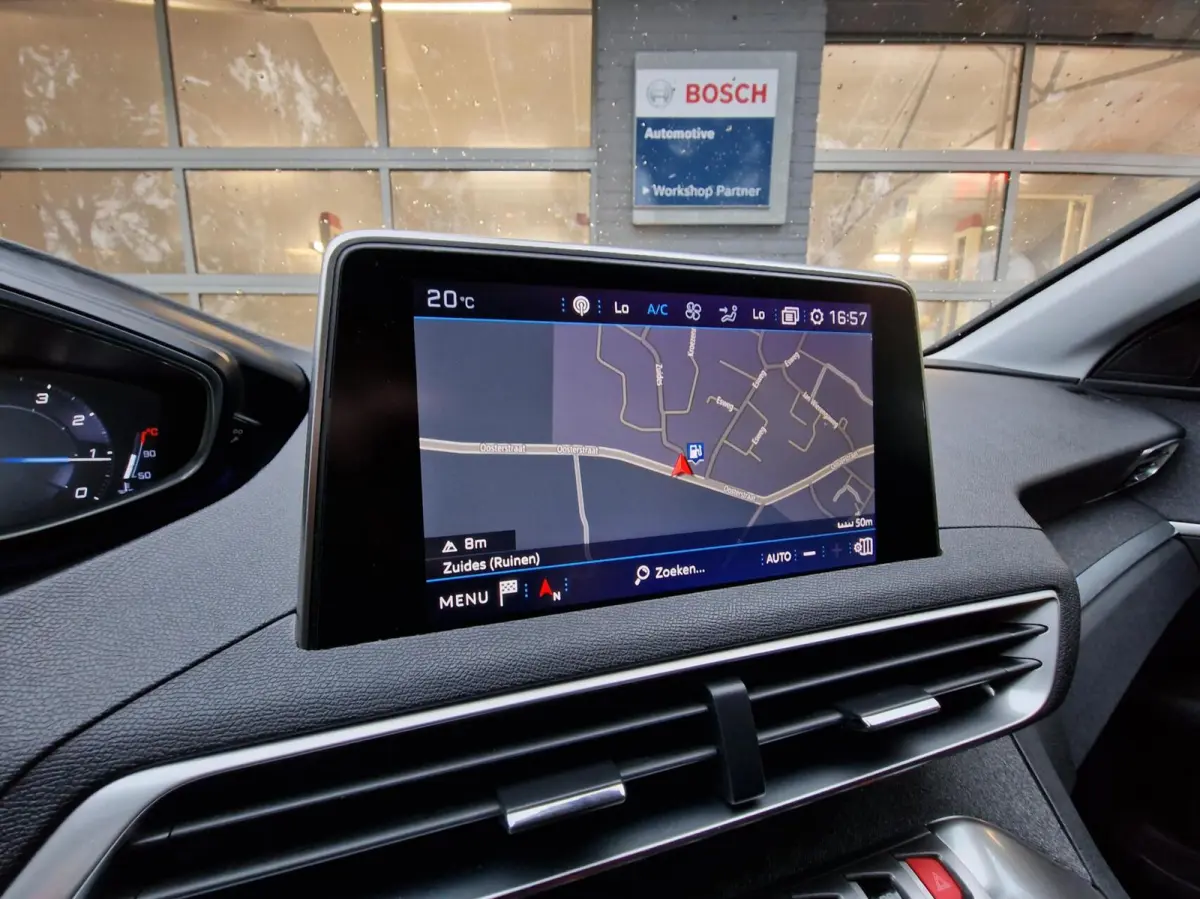 1.2 PureTech Allure|Clima|Trekhaak|Carplay|360 camera|19-inch|