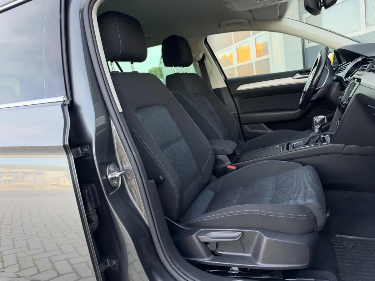 1.4 TSI GTE | Navigatie | Adaptive Cruise | LED | Stoelverwarming | Sensoren | Trekhaak