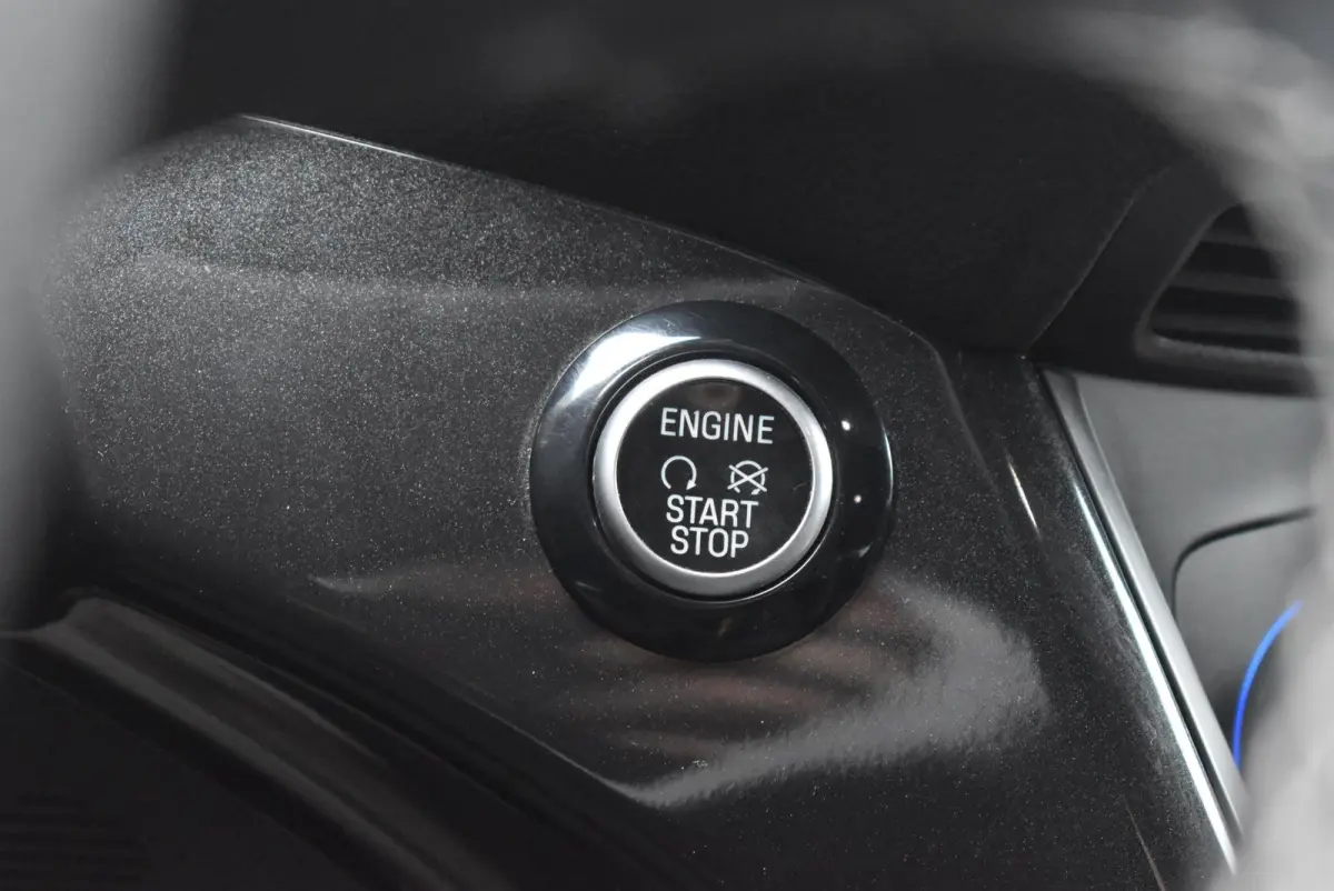1.5 EcoBoost ST-Line | Climate Control | Cruise Control | Trekhaak | Parkeersensoren V + A | Navigatie | Voorruitverwarming | Elektrische Achterklep | Apple Carplay/ Android Auto |