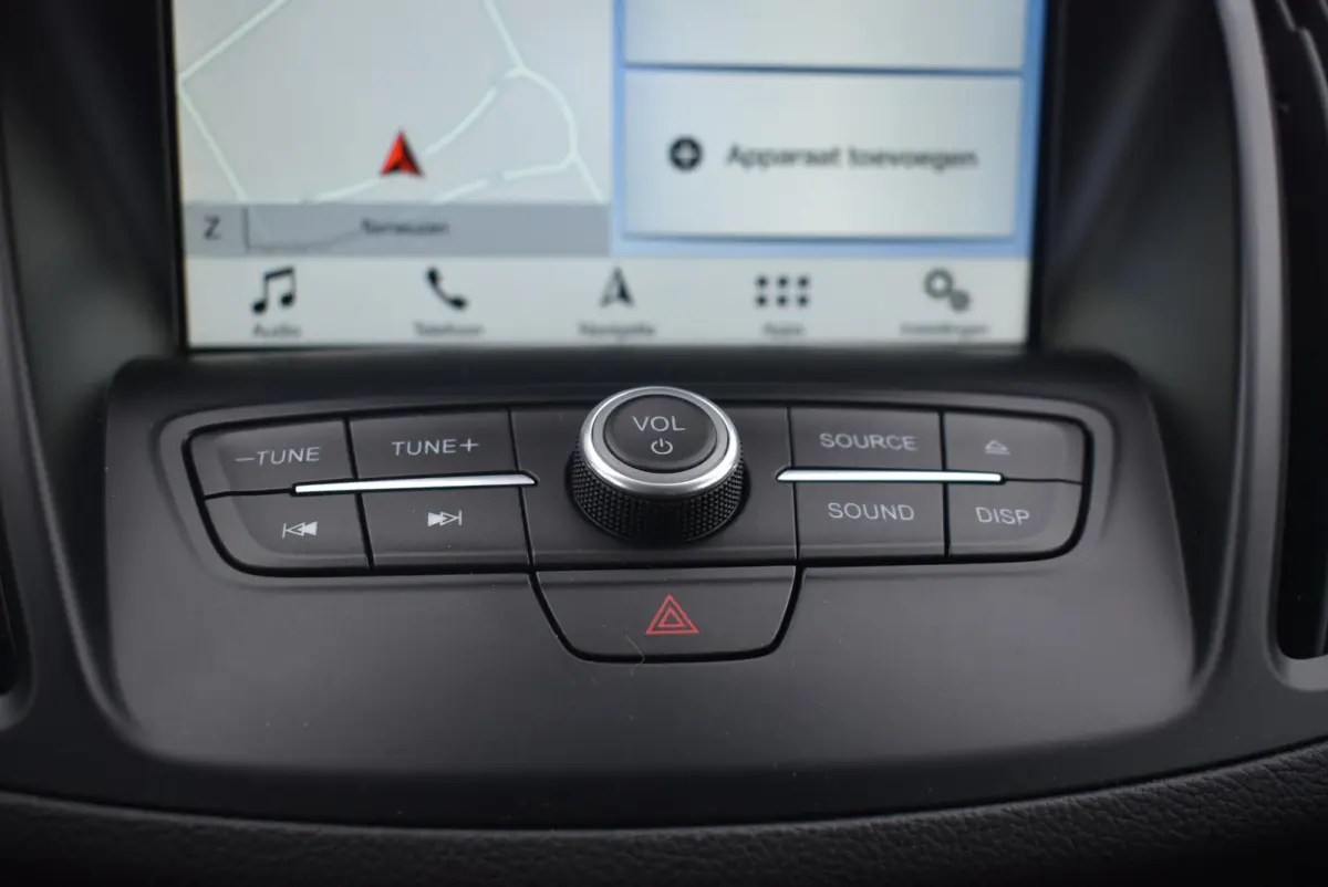 1.5 EcoBoost ST-Line | Climate Control | Cruise Control | Trekhaak | Parkeersensoren V + A | Navigatie | Voorruitverwarming | Elektrische Achterklep | Apple Carplay/ Android Auto |