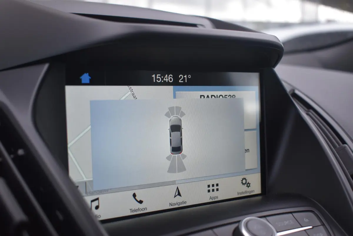 1.5 EcoBoost ST-Line | Climate Control | Cruise Control | Trekhaak | Parkeersensoren V + A | Navigatie | Voorruitverwarming | Elektrische Achterklep | Apple Carplay/ Android Auto |