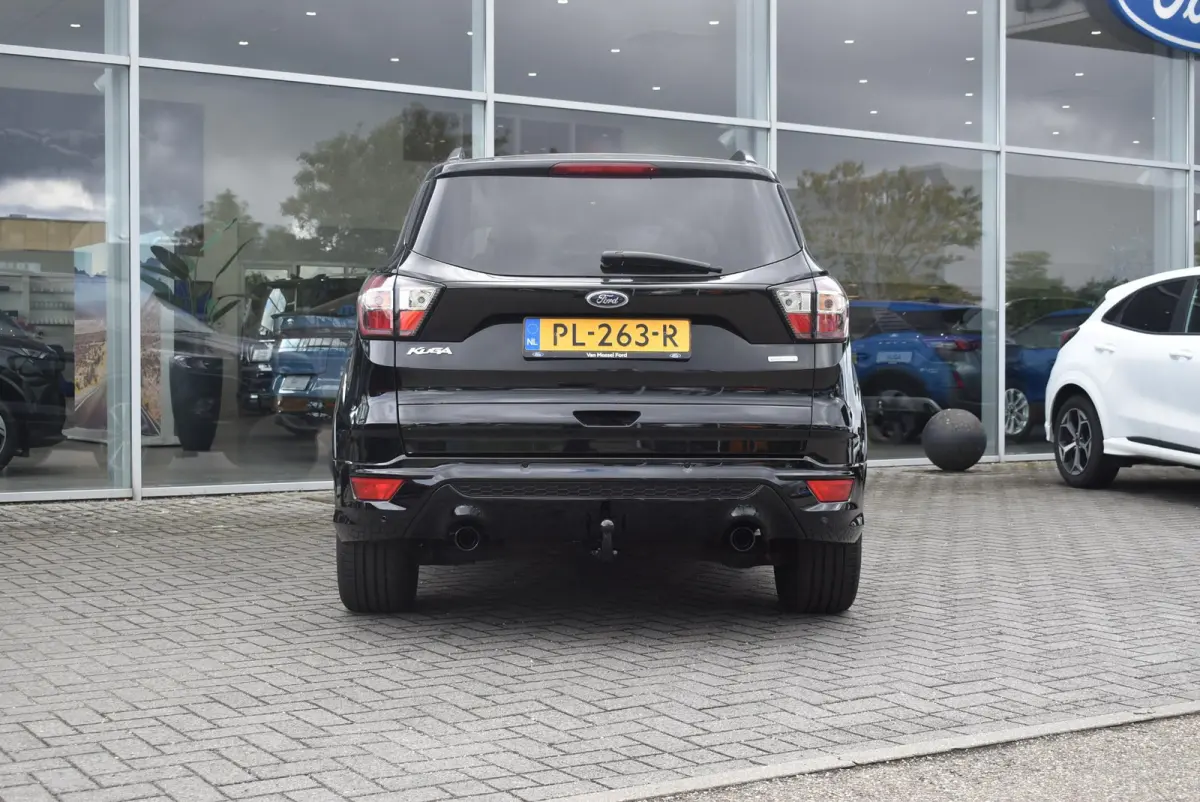 1.5 EcoBoost ST-Line | Climate Control | Cruise Control | Trekhaak | Parkeersensoren V + A | Navigatie | Voorruitverwarming | Elektrische Achterklep | Apple Carplay/ Android Auto |