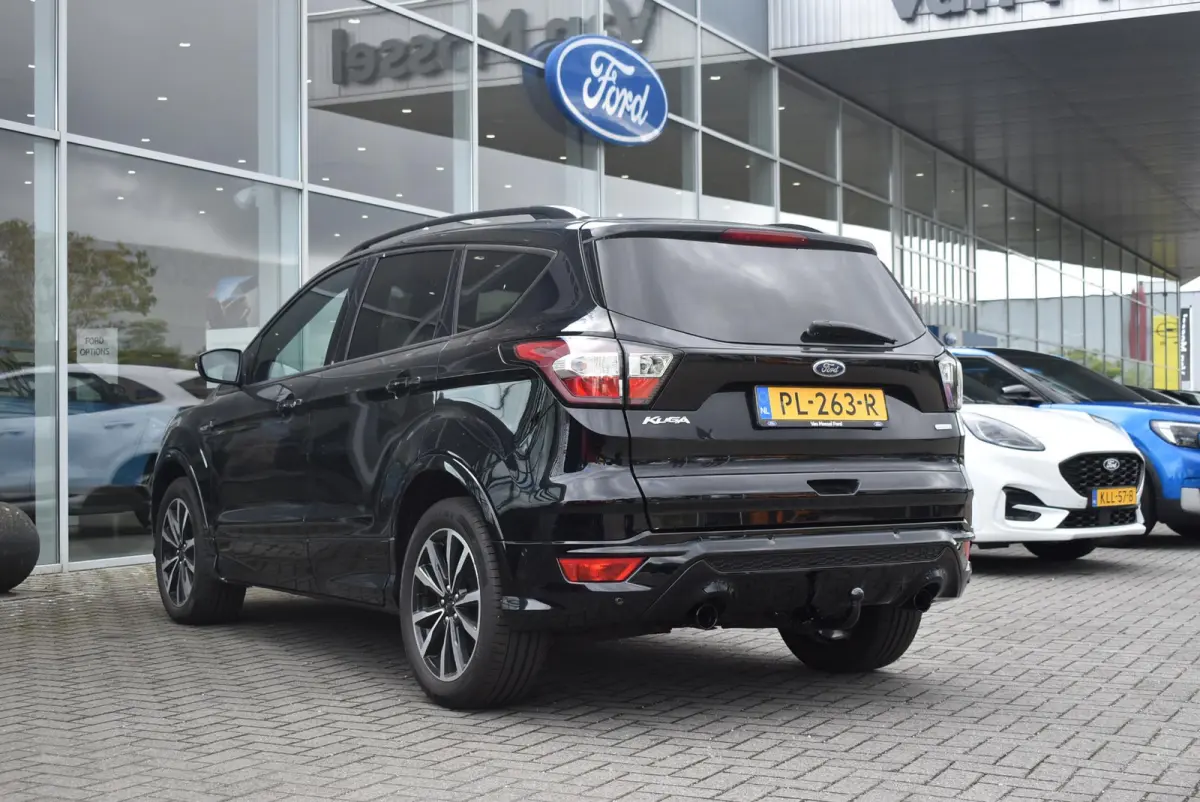 1.5 EcoBoost ST-Line | Climate Control | Cruise Control | Trekhaak | Parkeersensoren V + A | Navigatie | Voorruitverwarming | Elektrische Achterklep | Apple Carplay/ Android Auto |