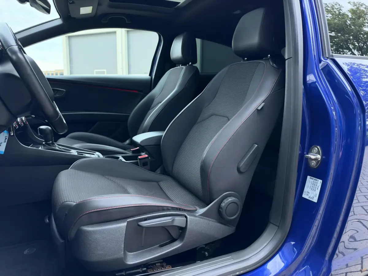 1.4 EcoTSI FR 150 PK | Panorama | LED | CarPlay | Navigatie | Cruise | Climate