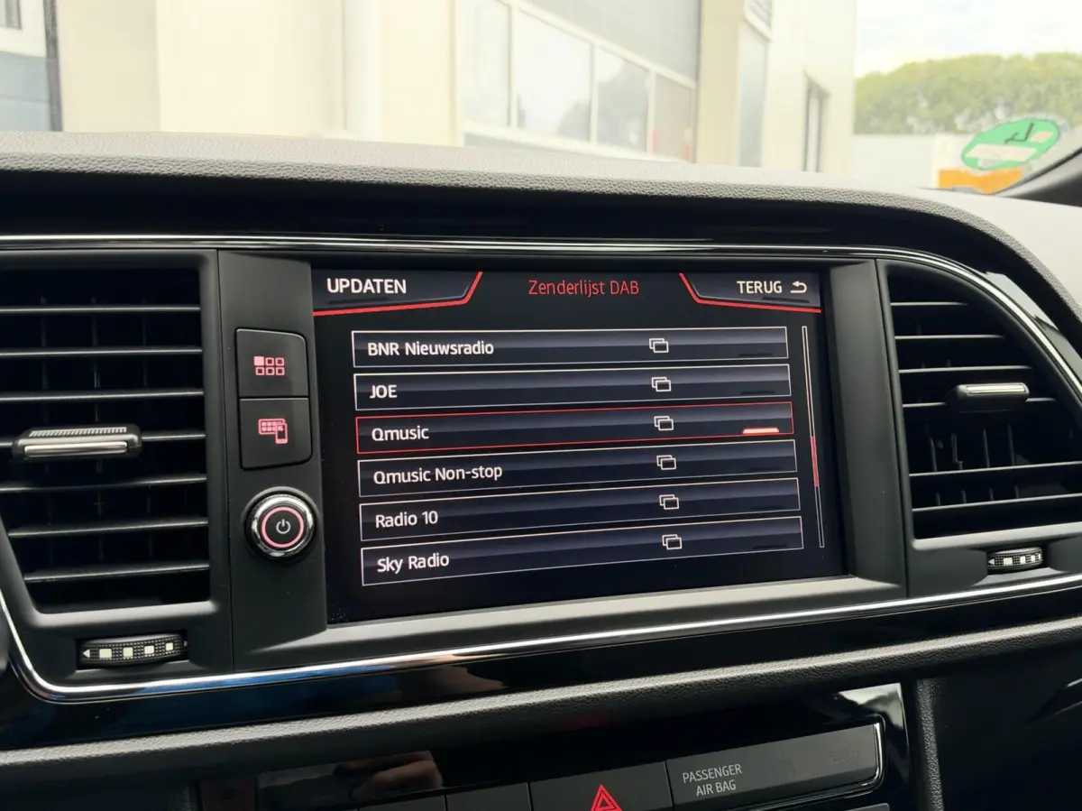 1.4 EcoTSI FR 150 PK | Panorama | LED | CarPlay | Navigatie | Cruise | Climate
