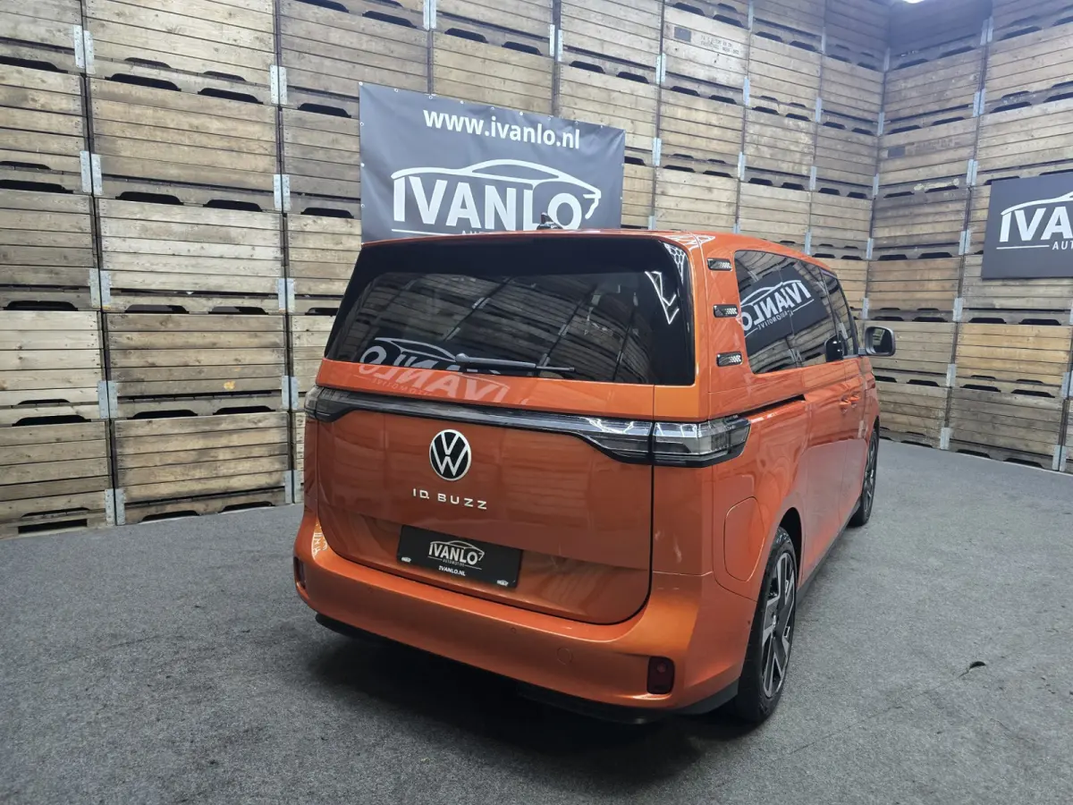 Pro 86 kWh LED Navi Clima 5P Camera Park Assist 20"LM SOH 98.8%