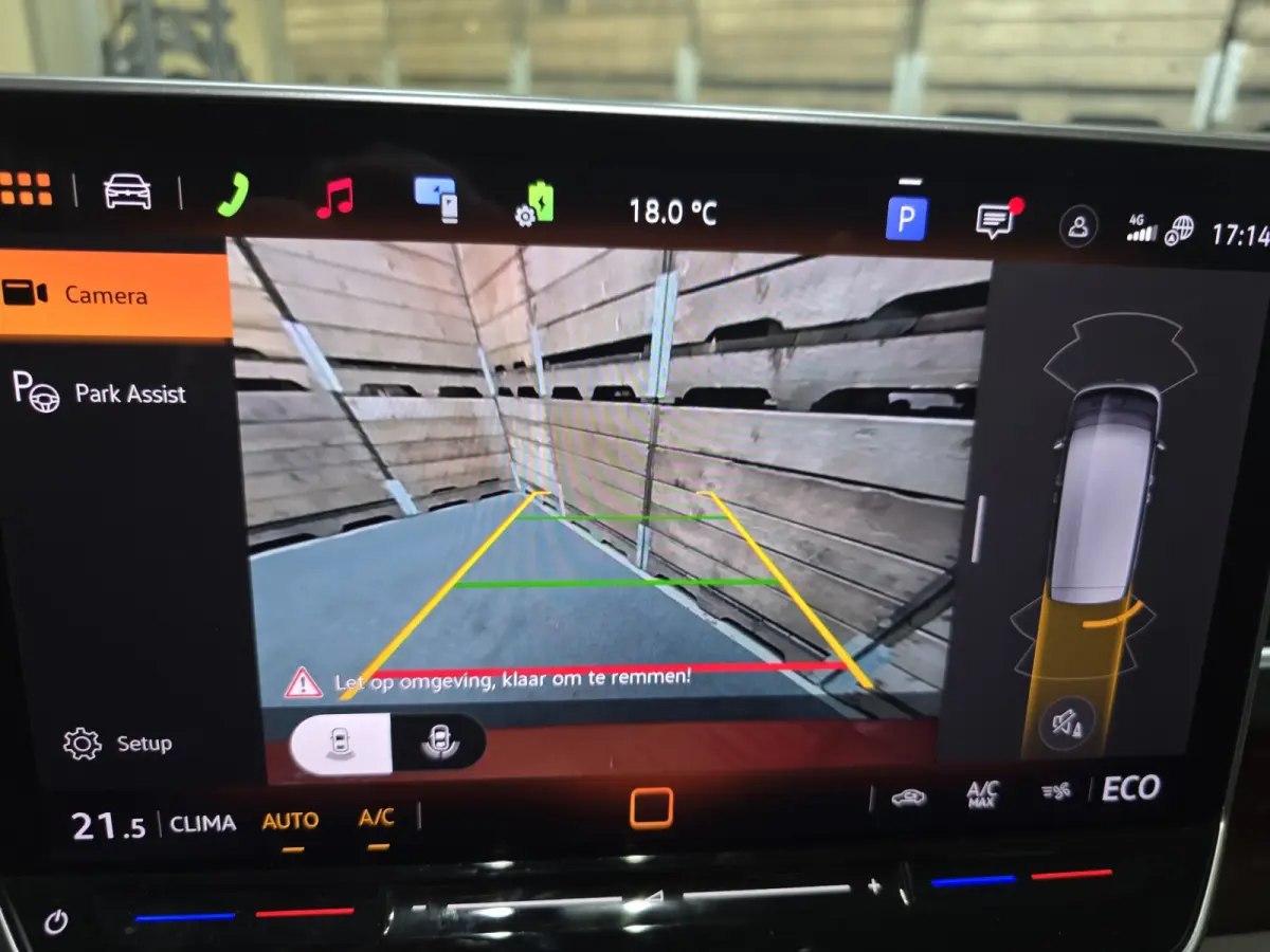 Pro 86 kWh LED Navi Clima 5P Camera Park Assist 20"LM SOH 98.8%