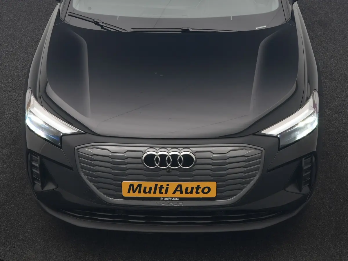 45 Quattro Advanced edition 77 kWh 265pk Dealer O.H. | SOH 97,9% | Trekhaak Af Fabriek | Adaptive Cruise | Camera | Sportstoelen & Stuur Verwarmd | Keyless | Navigatie | DAB | Virtual | Lane