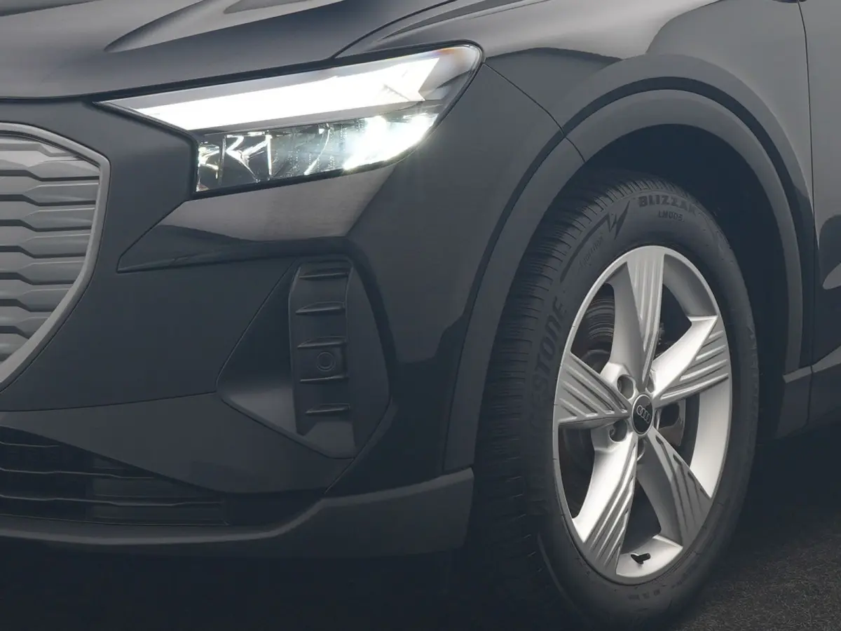 45 Quattro Advanced edition 77 kWh 265pk Dealer O.H. | Trekhaak Af Fabriek | Adaptive Cruise | Camera | Sportstoelen & Stuur Verwarmd | Keyless | Navigatie | DAB | Virtual | Lane Assist |
