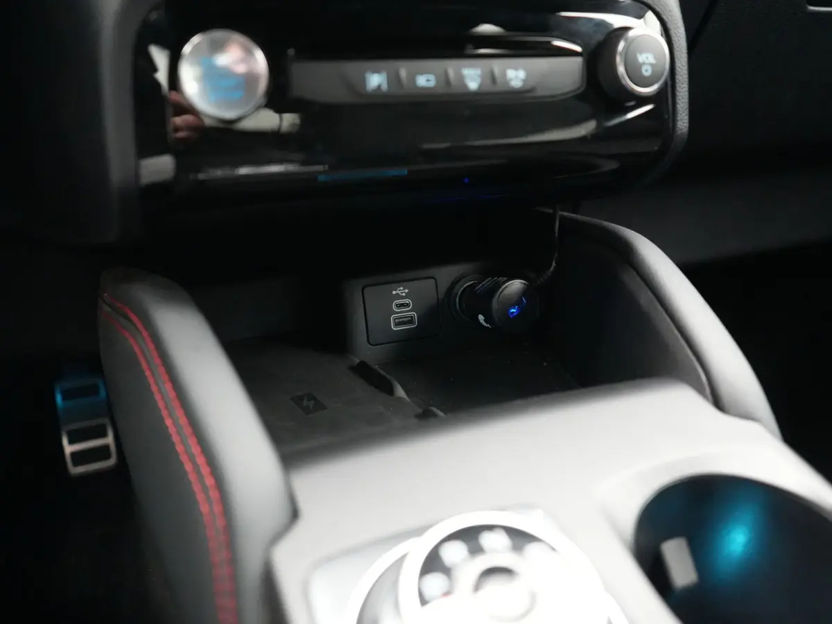 2.5 PHEV ST-Line X FACELIFT 243pk | Trekhaak Af Fabriek | Adaptive Cruise | Head Up | Bang & Olufsen | 360 Camera | Alcantara Sportstoelen Memory & Verwarmd | Apple Carplay | BLIS | Keyless 