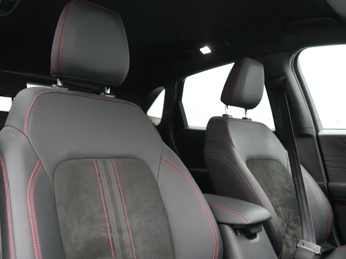 2.5 PHEV ST-Line X FACELIFT 243pk | Trekhaak Af Fabriek | Adaptive Cruise | Head Up | Bang & Olufsen | 360 Camera | Alcantara Sportstoelen Memory & Verwarmd | Apple Carplay | BLIS | Keyless 