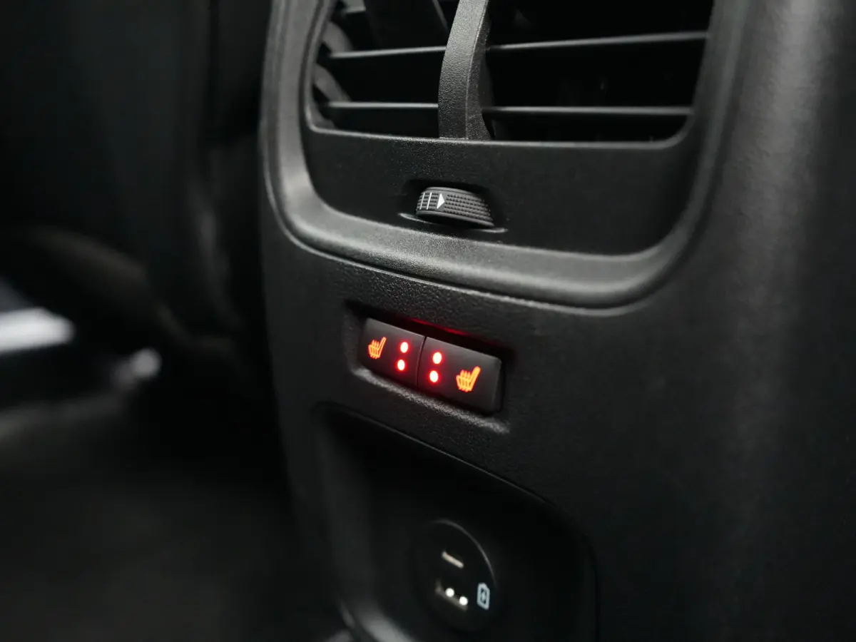 2.5 PHEV Titanium X 225pk Dealer O.H. | Trekhaak Af Fabriek | Adaptive Cruise | Head Up | 360 Camera | Sportstoelen & Stuur Verwarmd | BLIS | Keyless | Apple Carplay | Navigatie | DAB | 20"L