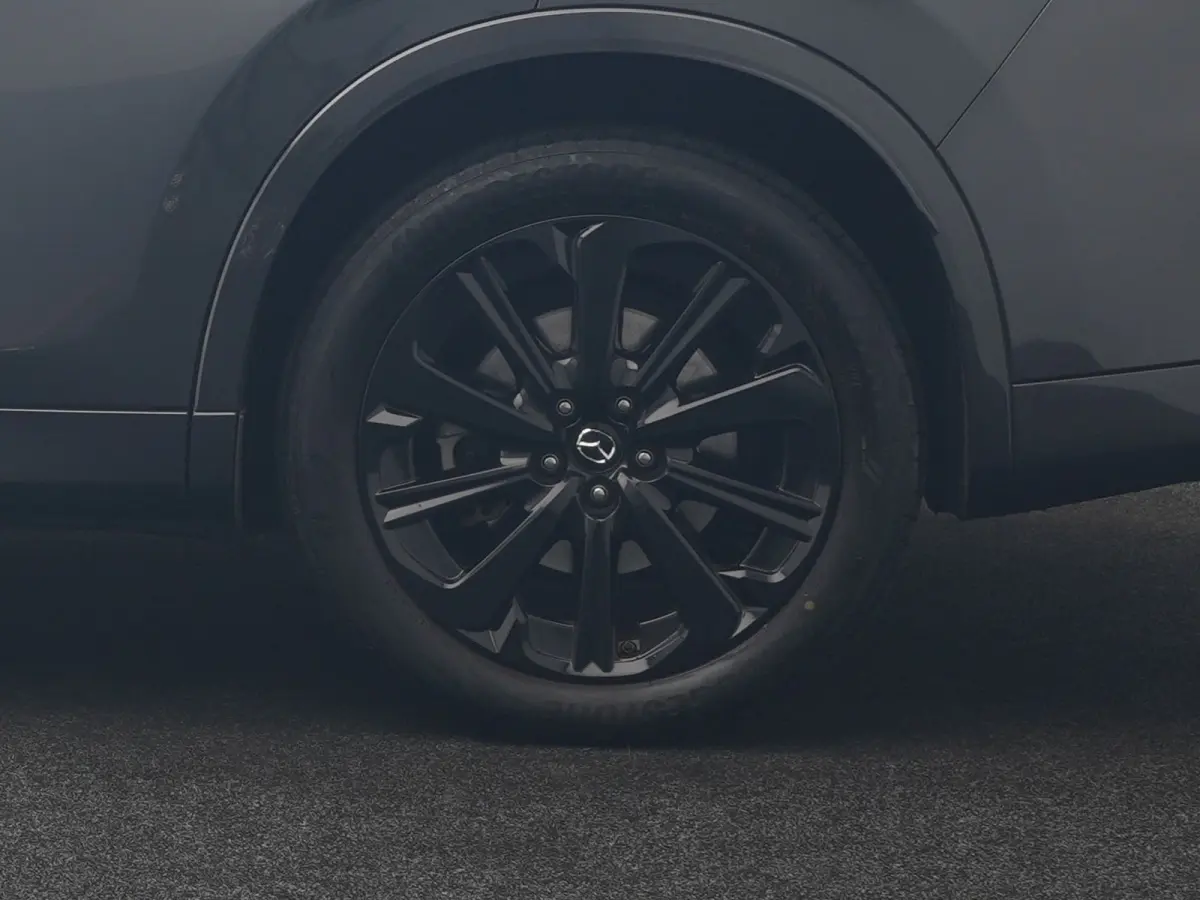 2.5 e-SkyActiv PHEV Homura 327pk Dealer O.H. | SOH 89,9% | Trekhaak Af Fabriek | Adaptive Cruise | Head Up | Camera | Lederen Sportstoelen & Stuur Verwarmd | BLIS | Keyless | Apple Carplay |