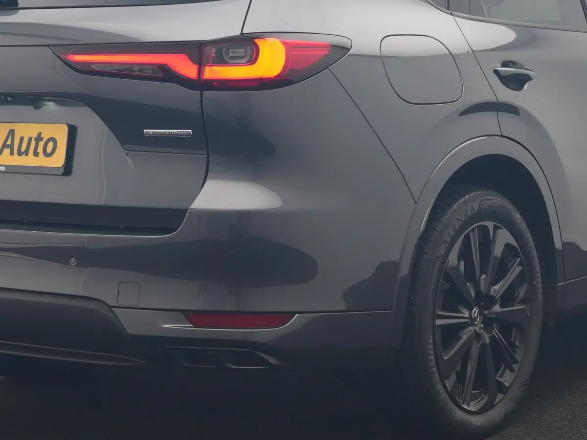 2.5 e-SkyActiv PHEV Homura 327pk Dealer O.H. | SOH 89,9% | Trekhaak Af Fabriek | Adaptive Cruise | Head Up | Camera | Lederen Sportstoelen & Stuur Verwarmd | BLIS | Keyless | Apple Carplay |