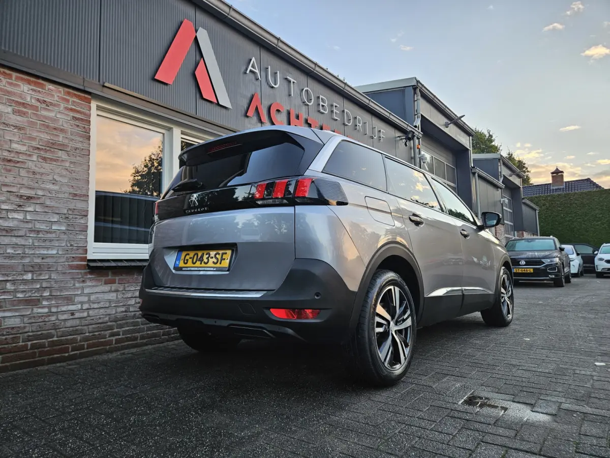 1.2 PureTech Crossway 7-Zitplaatsen! Camera! Carplay! Airco! Navigatie! Cruise Control! Nette Auto!