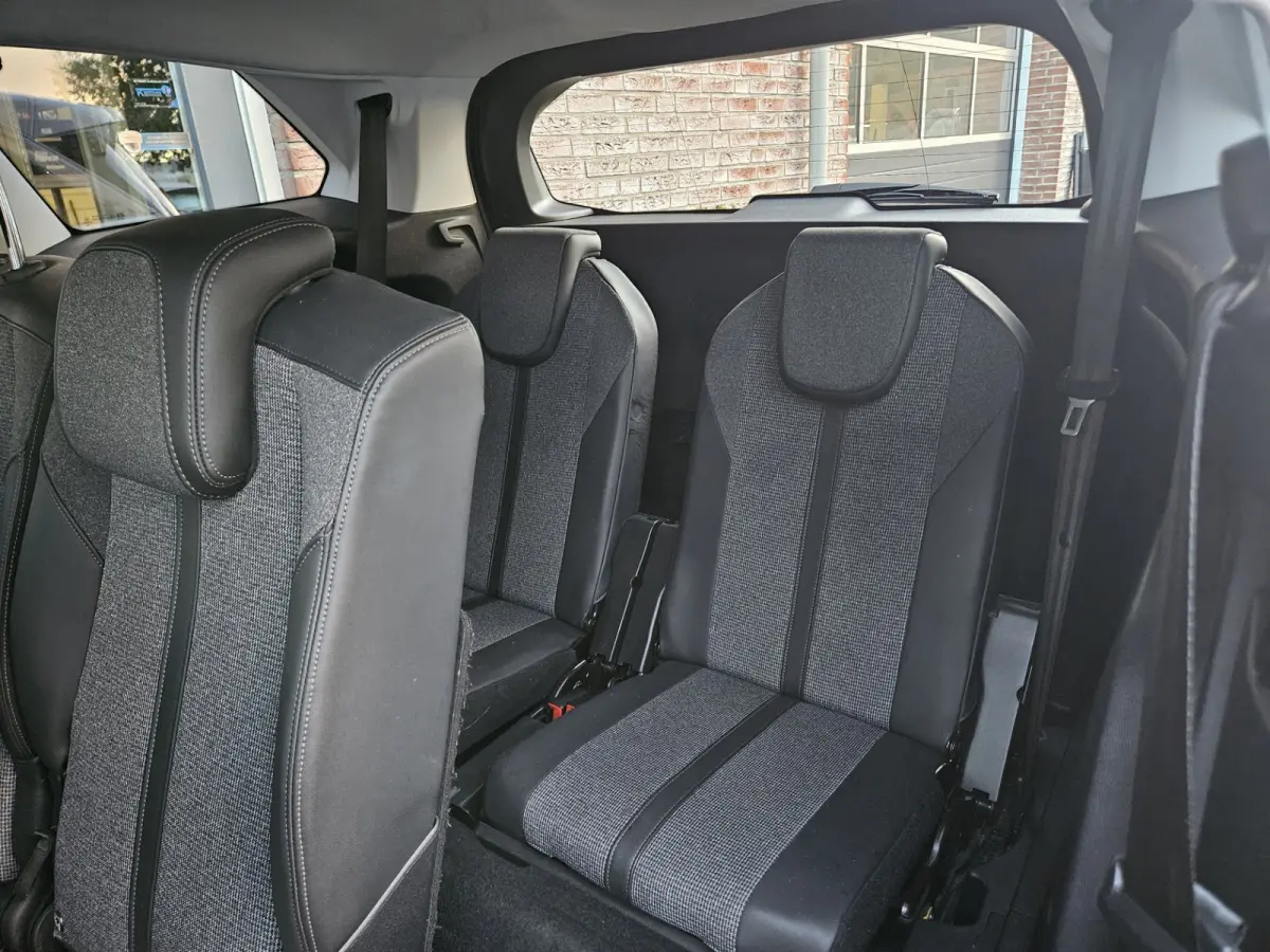 1.2 PureTech Crossway 7-Zitplaatsen! Camera! Carplay! Airco! Navigatie! Cruise Control! Nette Auto!