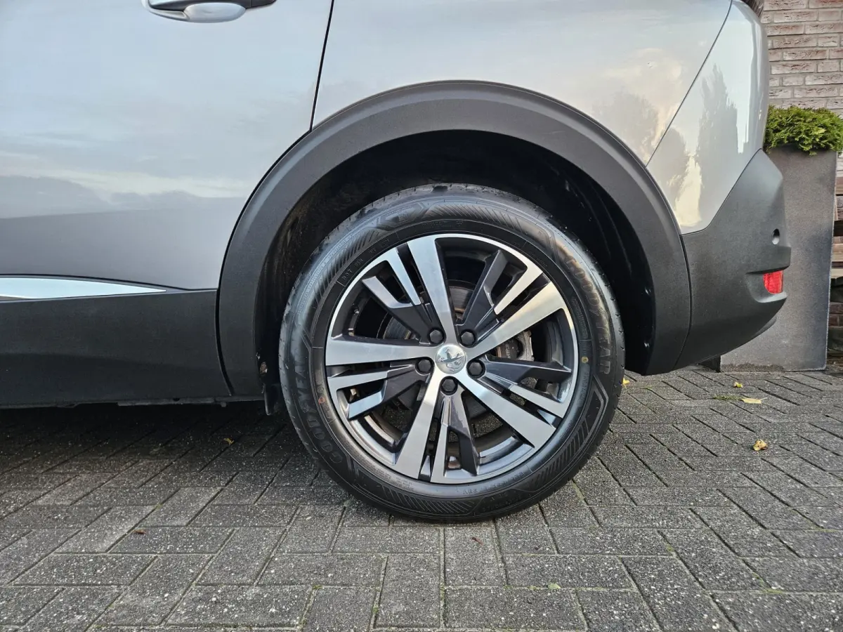 1.2 PureTech Crossway 7-Zitplaatsen! Camera! Carplay! Airco! Navigatie! Cruise Control! Nette Auto!