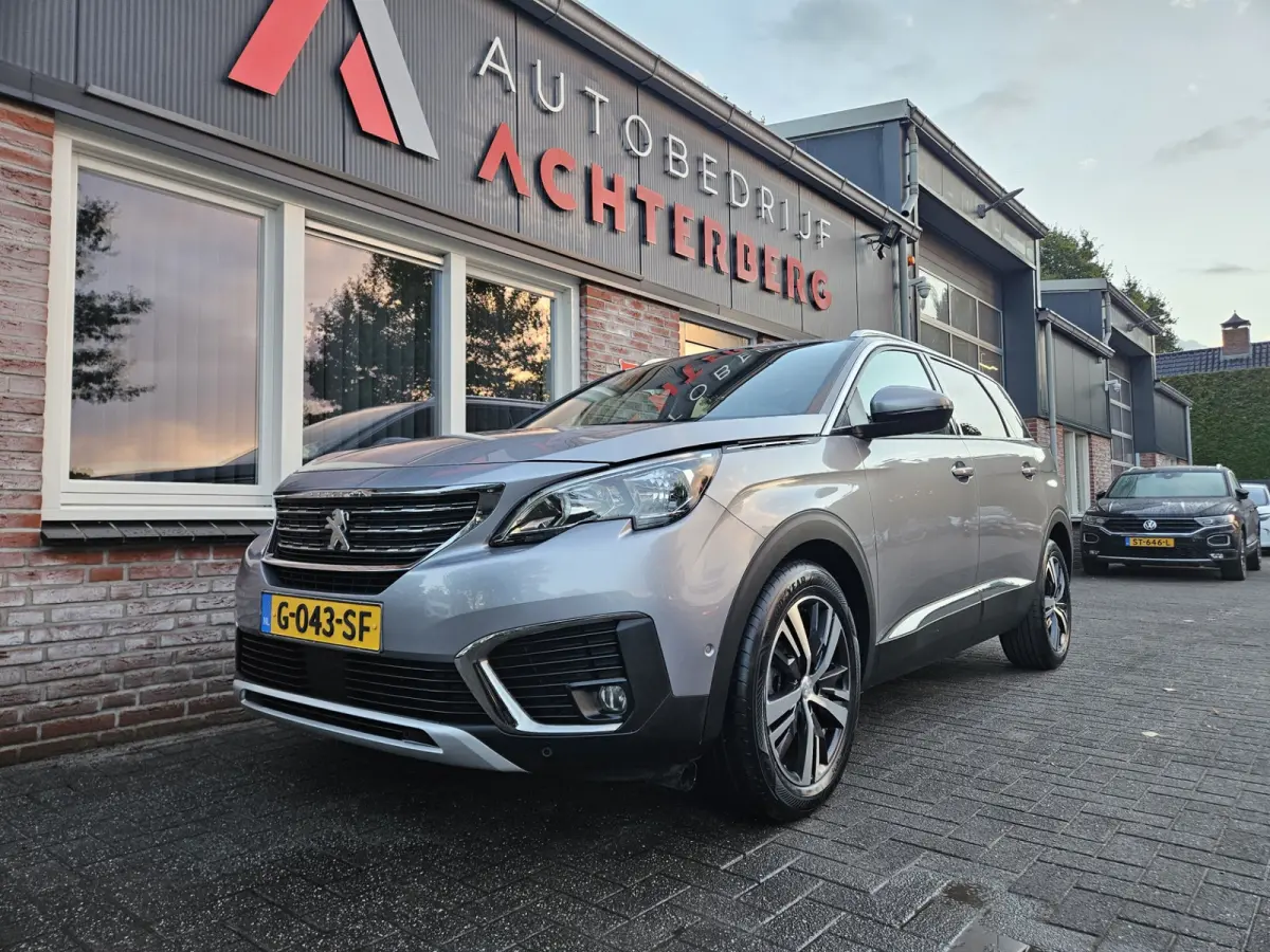 1.2 PureTech Crossway 7-Zitplaatsen! Camera! Carplay! Airco! Navigatie! Cruise Control! Nette Auto!
