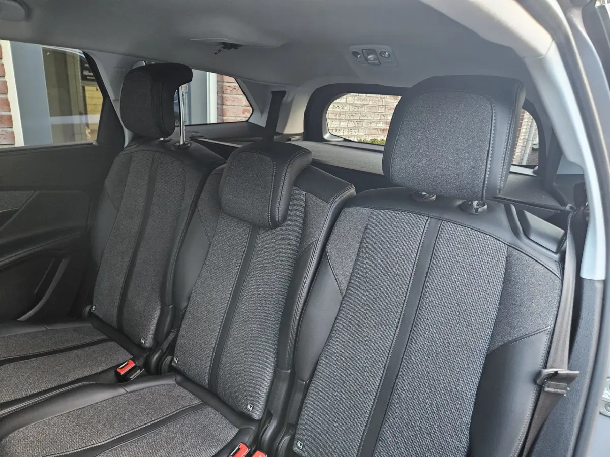 1.2 PureTech Crossway 7-Zitplaatsen! Camera! Carplay! Airco! Navigatie! Cruise Control! Nette Auto!