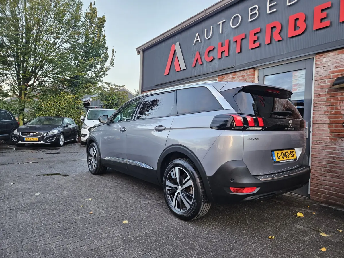 1.2 PureTech Crossway 7-Zitplaatsen! Camera! Carplay! Airco! Navigatie! Cruise Control! Nette Auto!