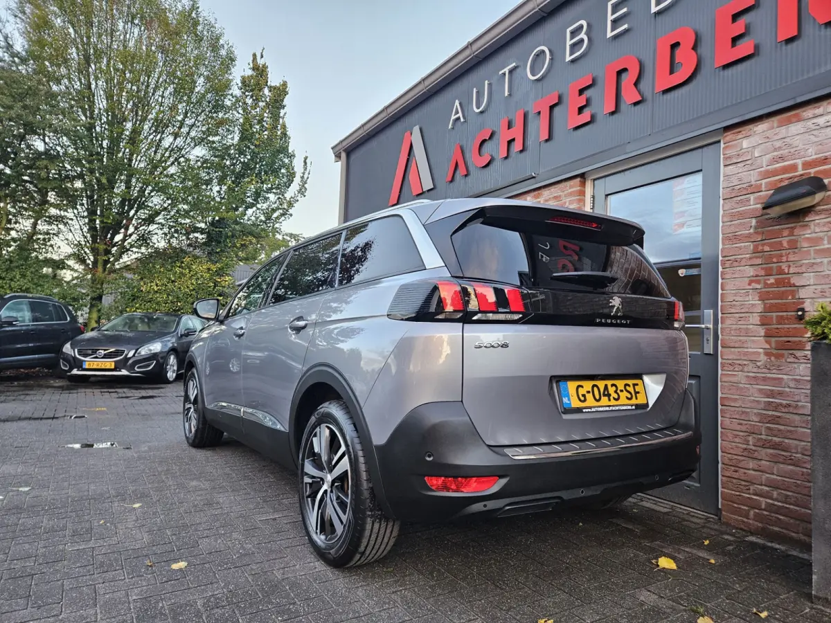 1.2 PureTech Crossway 7-Zitplaatsen! Camera! Carplay! Airco! Navigatie! Cruise Control! Nette Auto!