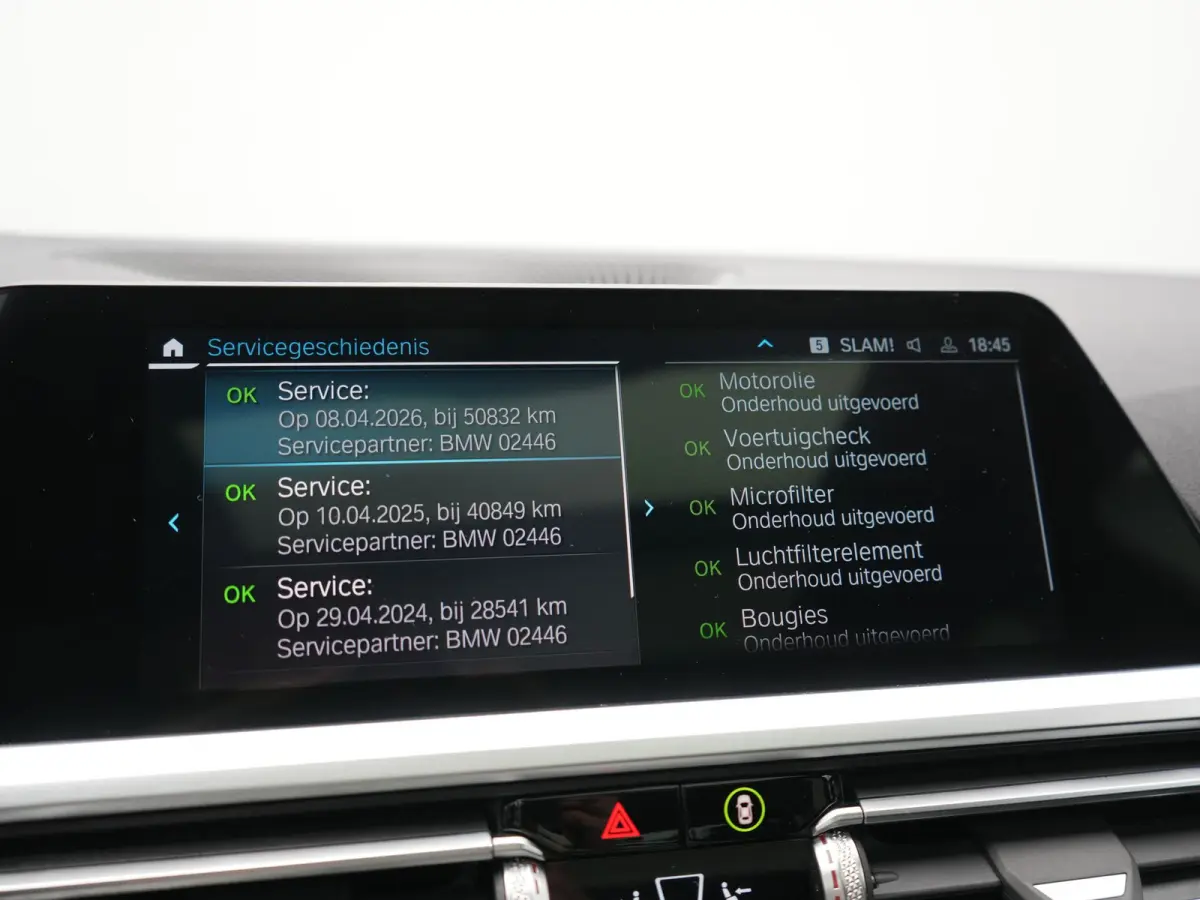 330e M Sport PHEV 293pk Dealer O.H. | SOH 89,2% | Panodak | Head Up | Adaptive Cruise | 360 Camera | Adaptief Onderstel | Laser LED | Alcantara Sportstoelen Memory & Verwarmd | Sfeerverlicht