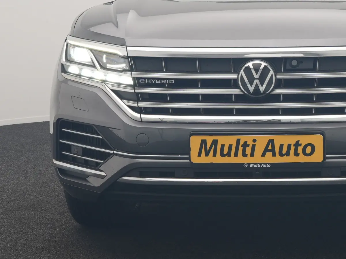 3.0 TSi eHybrid 4MOTION PHEV 381pk Dealer O.H. | SOH 91,3% | Trekhaak Af Fabriek | Luchtvering | Panodak | Adaptive Cruise | Dynaudio | 360 Camera | Head Up | Lederen Comfortstoelen Memory &