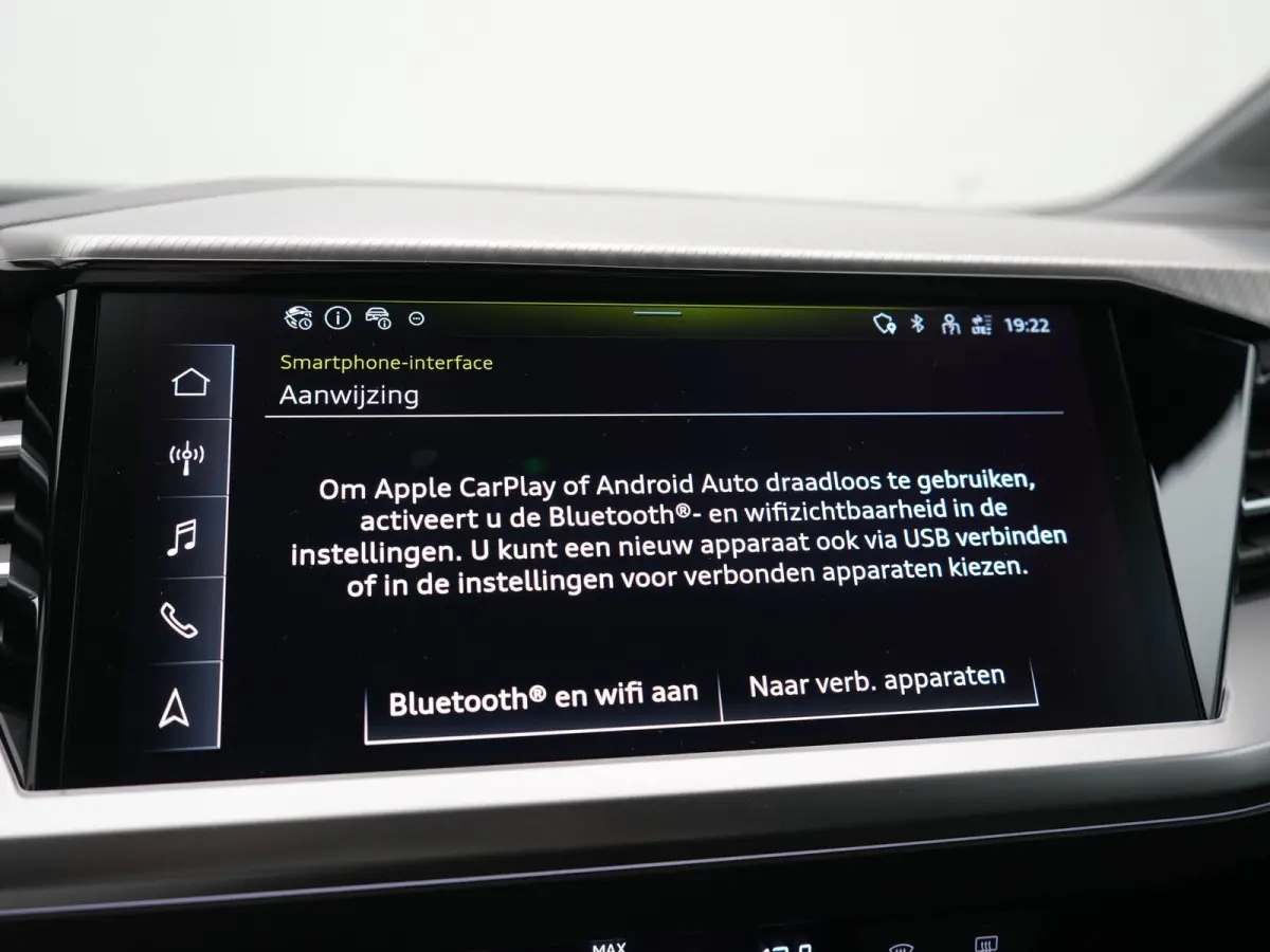 40 Edition 77 kWh 204pk Dealer O.H. | Adaptive Cruise | Head Up | Camera | Sportstoelen Memory & Verwarmd | Stuur Verwarmd | Apple Carplay | Navigatie | DAB | 19"L.M |