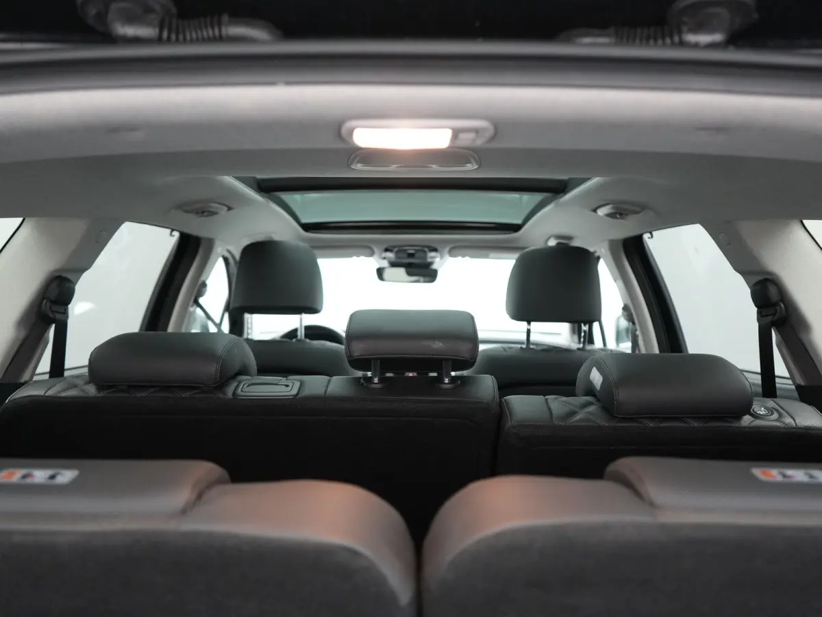 1.6 T-GDI PHEV Premium Sky 7 Persoons 266pk Dealer O.H. | SOH 97,1% | Trekhaak Af Fabriek | Panodak | Adaptive Cruise | Head Up | 360 Camera | Lederen Sportstoelen Memory & Ventilatie | BLIS